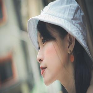 汲斌纨